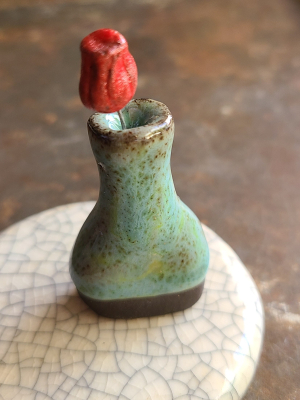 Deep Blue with Tulip / Ceramic Mini Vase & Flower